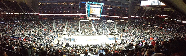 Philips Arena and our visit to watch the Hawks and Bobcats